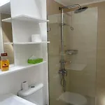 As Estrelas -trois Hebergements Au Choix Acces Independants Meme Rue - Proche Centre -calme -confort -climatises - Plages -surf- Parking Free *