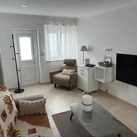 As Estrelas Hebergements Au Calme , Confort Climatises Proches Centre Plages Et Spots De Surf Parking Free