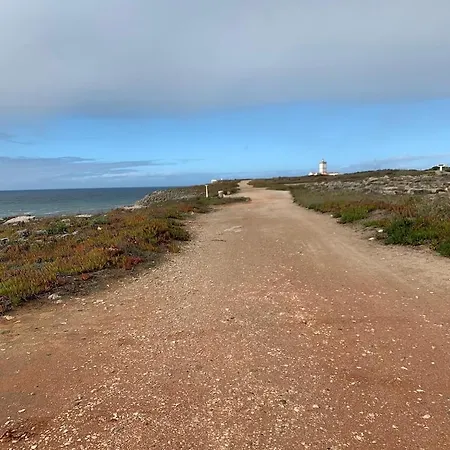 As Estrelas Hebergements Au Calme , Confort Climatises Proches Centre Plages Et Spots De Surf Parking Free Peniche