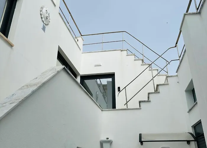 Casa vacanze As Estrelas Proches Centre Et Petite Trois établissements Indépendants Climatisés Et De Confort Peniche