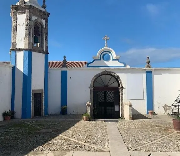 As Estrelas Proches Centre Et Petite Trois établissements Indépendants Climatisés Et De Confort * Peniche